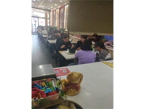 海亮商圈贝尔路麻辣烫店转让