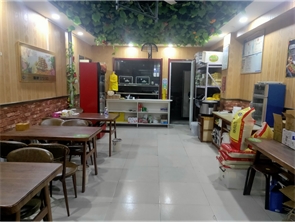 新城区八一附近盈利中外卖店转让