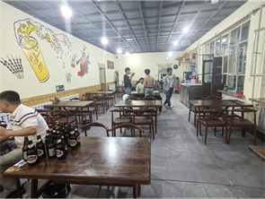 赛罕区独栋带小院纯一层烤烧店转让 