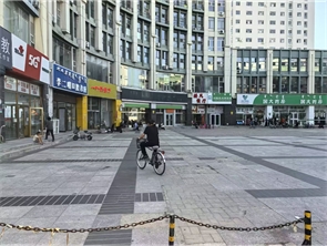玉泉区南茶坊新天地广场空铺房东直租(原羚萌健身）