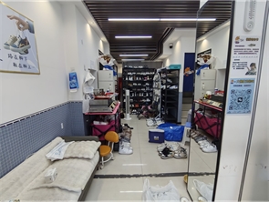 赛罕区中海蓝湾洗鞋店转让 （可空转）