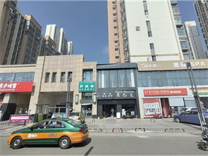 赛罕区东万达附近商铺二楼出租 